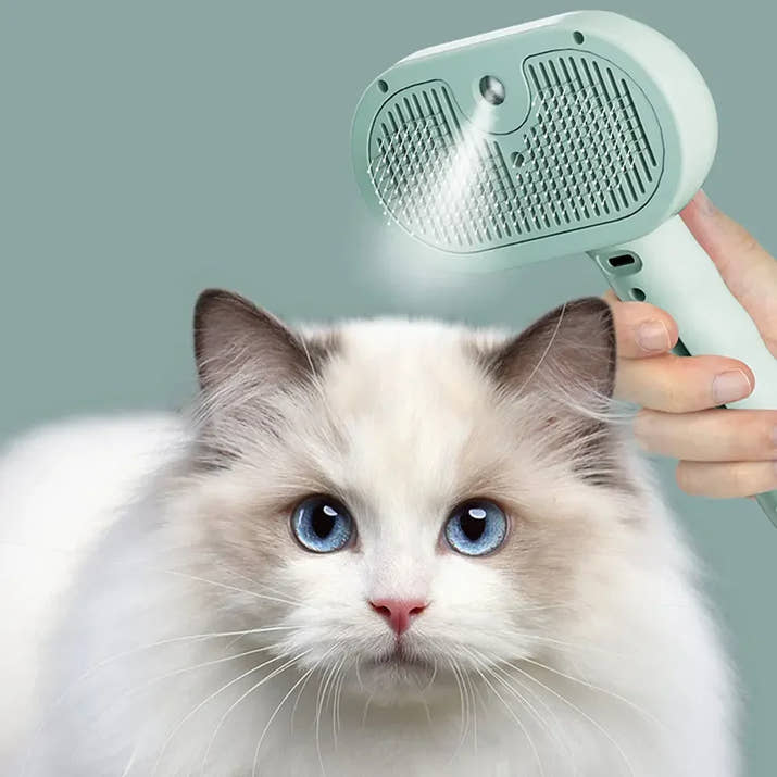 Gentle Groom™ Pet Spray Comb